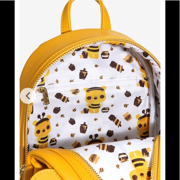 LOUNGEFLY FUNKO POP! DISNEY POOH BEE BACKPACK SET! main image 5